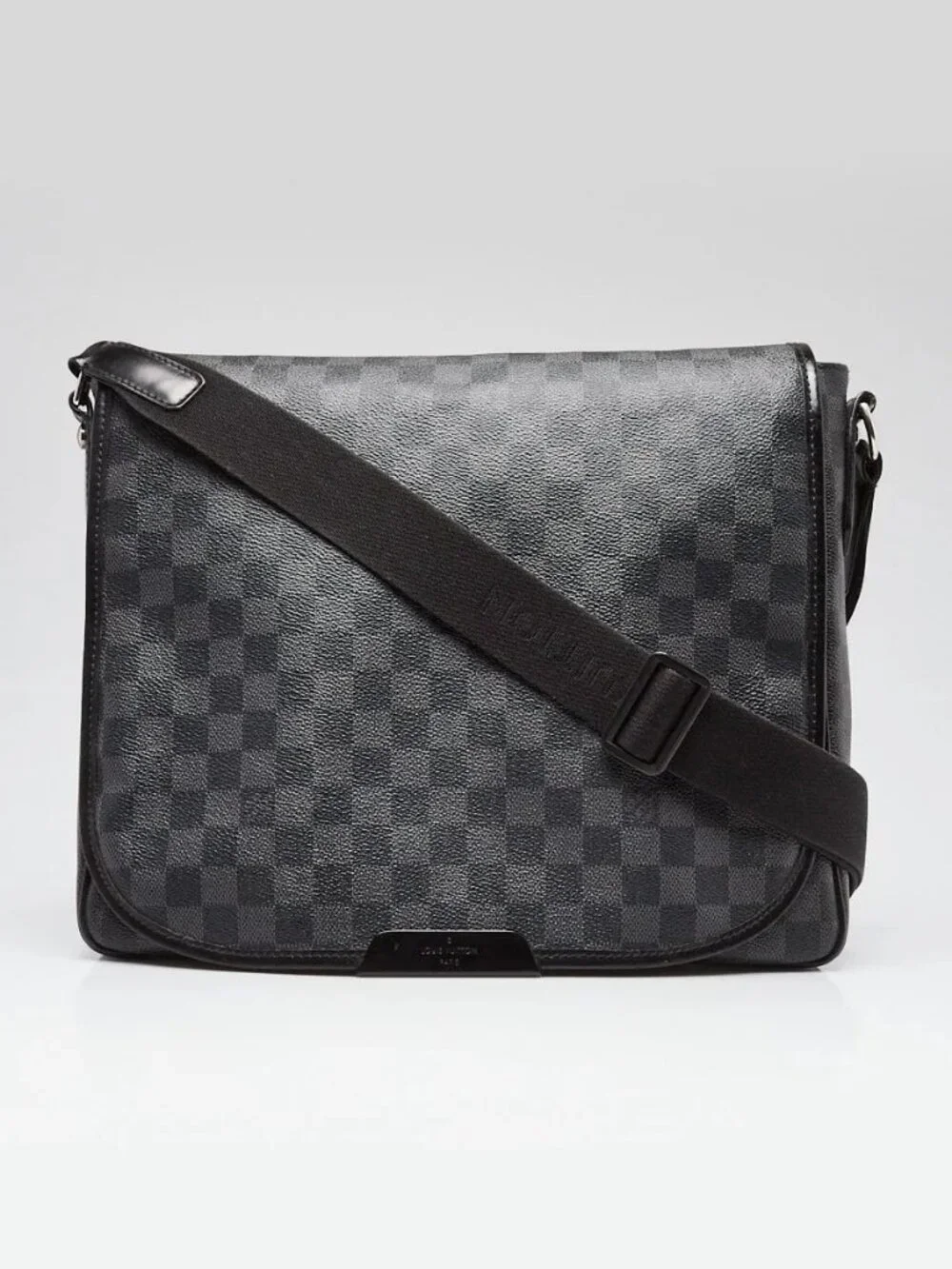 Louis Vuitton Damier Graphite Canvas Daniel MM Messenger Bag